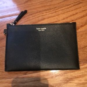 Kate spade black pouch beautiful leather